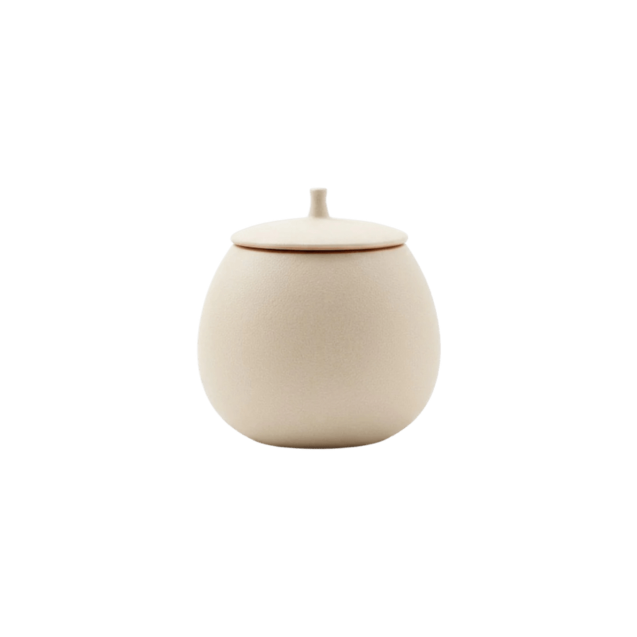 Beige, eivormige keramische urn met een deksel en een kleine knop