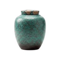 Een keramische urn met een buikige vorm en een gespikkelde, groenblauwe glazuur | Izu urn - 2200ML | Artic Urnen